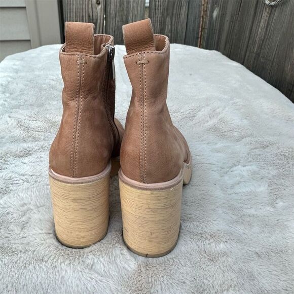 Dolce Vita Cecile Women's Brown Chelsea Boots Size 6 Block Heel - Picture 2 of 9